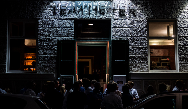 Picture Teamtheater Salon